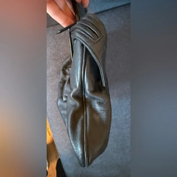 Black Leather Fendi Bag - Picture 5 of 10